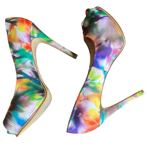 GUESS Honora Women’s Peep Toe Platform Pumps Multicolor Leather Size 8 NWOB - Picture 4 of 7